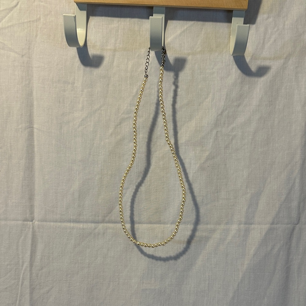 Elegant Pearl Necklace